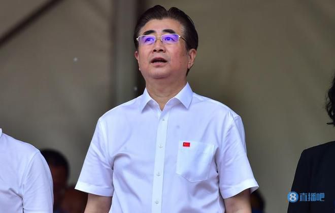 在《电影之歌》的微博上，经常引来王菲、李冰冰等娱乐界明星大腕们的关注，主动的成为《电影之歌》的 《建国大业》再添大腕 黎明主动请缨演配角 2009-03-10 黎明 陈宝国 大牌云集的献礼片《建国大业》日前结束了在南京的拍摄，转场上海。